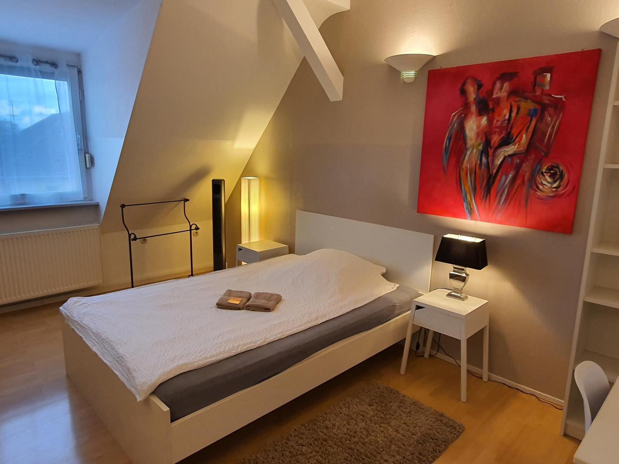 Colodging Mannheim - Private Rooms & Kitchen Екстер'єр фото