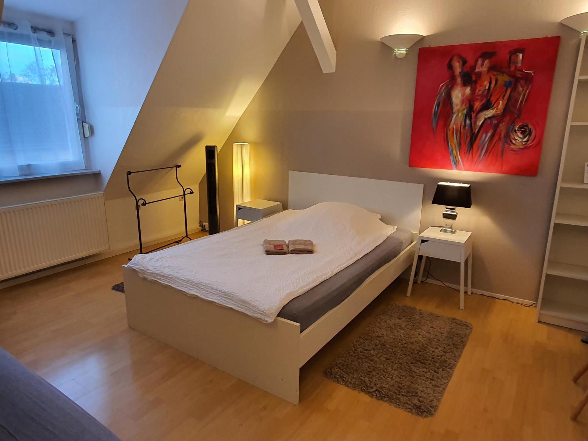 Colodging Mannheim - Private Rooms & Kitchen Екстер'єр фото